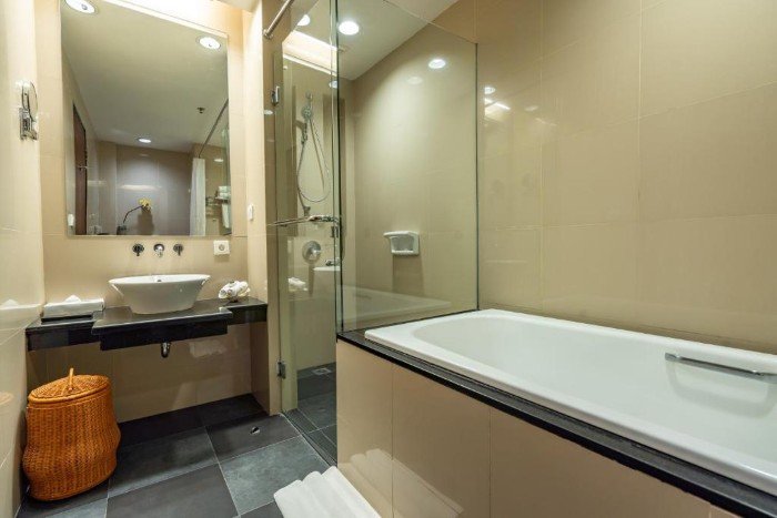 Bitong-Wetfrog Dive & Accomodation - 8